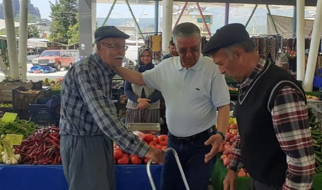 Başkan Topaloğlu, Kuzdere pazarında