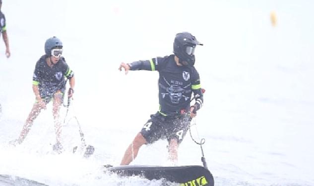 Kocaeli’de Türkiye Su Jeti ve Flyboard Şampiyonası heyecanı başladı