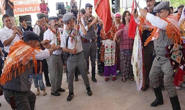 Başkan Tokat; “Cumhuriyetimizin yüzüncü yılında yörük şenliğini, Türbe köyleri ile buluşturmanın onur ve gururunu yaşıyoruz.”