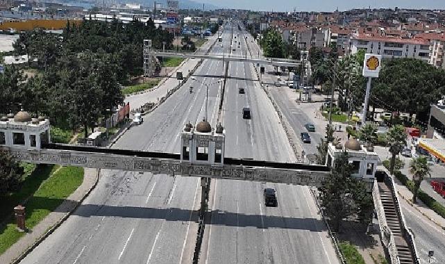 Çenesuyu ve 60 Evlerin eski üstgeçitleri sökülüyor