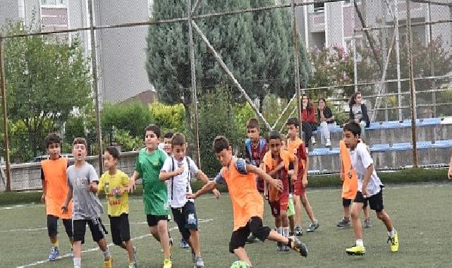  Kartepe yaz spor okulları sezonu açtı 