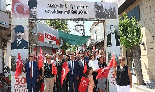 Urlalılar 97 yıldır Atatürk’ü bağrına basıyor