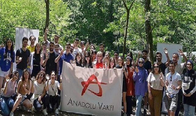 Anadolu Vakfı, Burs Programı ile gençlere destek vermeye devam ediyor