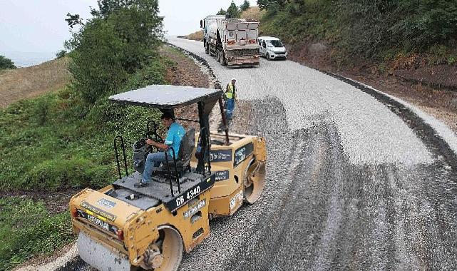 Kızderbent-Yalova Aktoprak bağlantısına asfalt