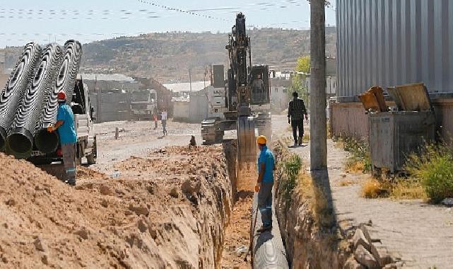 Yeni Sanayi ve Lale Sanayi sitelerinde sıcak asfalt serimi öncesi altyapı yenileniyor