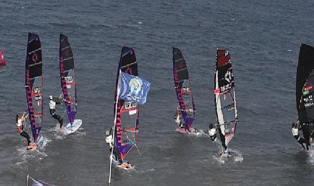 ‘Alaçatı Wind Fest’ Açılış Kortejiyle Başlıyor