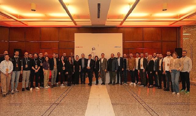 Akbank ve Endeavor Türkiye, Boost The Future Demo Day Etkinliğinde Yeni Nesil Start-Up’ları Yatırımcılar ve Girişimcilik Ekosistemi’yle Buluşturdu