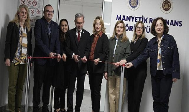 Ankara Üniversitesi Diş Hekimliği Fakültesi Hastanesinde, dünyada diş hekimliği fakültesi bünyesinde kurulan ilk MR ünitesi ile özel gereksinimli bireylere diş tedavisi hizmetinin verileceği sedasyon ünitesi açıldı