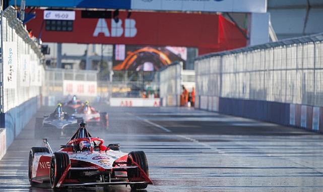 Nissan Formula E Takımı ilk Tokyo E-Prix’sinde tarihi Pole Pozisyonu ve podyum derecesi elde etti