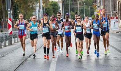 Toplu ulaşıma Maraton İzmir ayarı