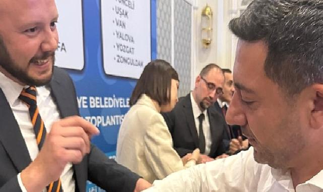 Nevşehir Belediye Başkanı Rasim Arı, Ankara’da düzenlenen Türkiye Belediyeler Birliği (TBB) Meclis Toplantısı’na katıldı